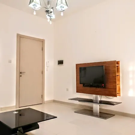 In St.paul's Bay Apartment *